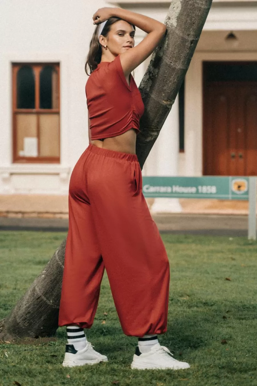 Cupshe Manteau & Veste | Combinaison*Ensemble à Haut Croisé Avec Col Rond Et Pantalon à Jambes Trapèze Brique