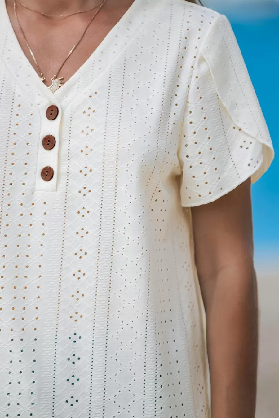Cupshe T-Shirt & Débardeur | Chemise & Blouse*Haut Avec œillet Et Manches Tulipe Avec Col En V Beige