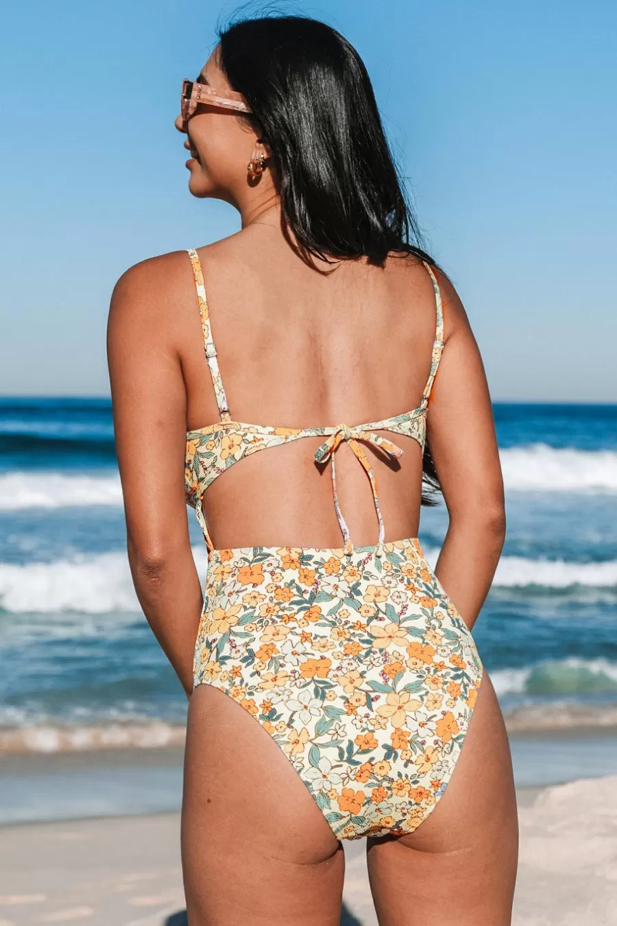 Cupshe Maillot 1 Pièce | Ventre Plat*Maillot De Bain Une Pièce Floral à Découpes Et Dos Ouvert Beige