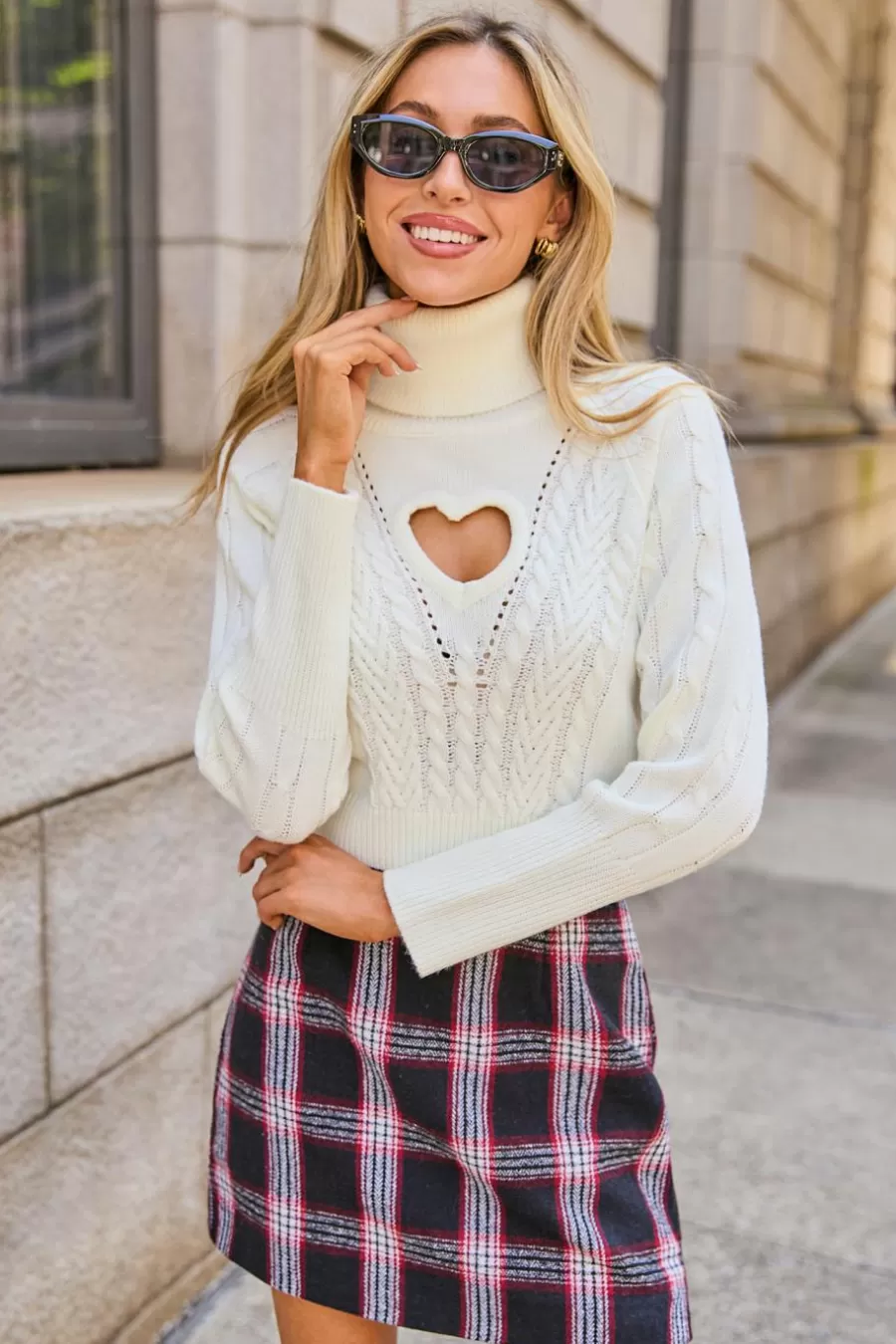 Cupshe Pull | Pulls & Gilets*Pull En Tricot Torsadé à Col Montant Et Découpe En Forme De Cœur Beige