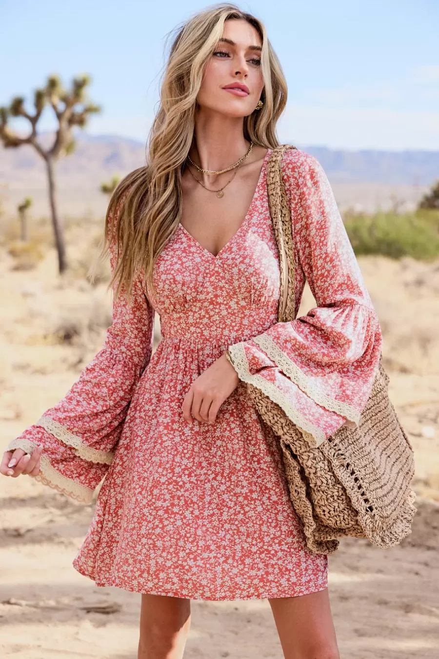Cupshe Robe De Plage | Robe Courte*Robe Courte à Col En V Et Manches Longues à Volants Avec Fleurs Rose