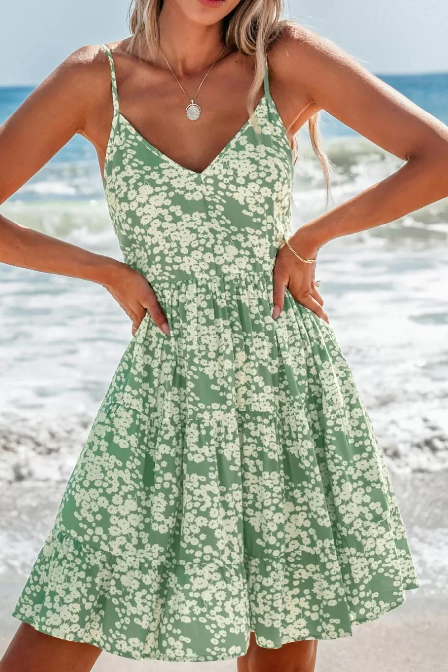 Cupshe Robe De Plage | Robe Courte*Robe Courte Florale Sans Manches Avec Col En V e Vert